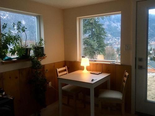 238 High Street, Nelson, BC - Indoor Photo Showing Dining Room