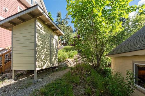 238 High Street, Nelson, BC - Outdoor With Exterior