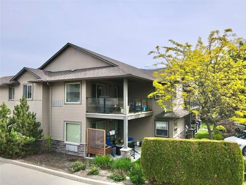 207-3350 Woodsdale Road, Lake Country, BC - Outdoor