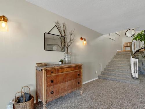 6524 Apollo Road, Vernon, BC - Indoor Photo Showing Other Room