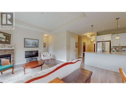 2130 Lawrence Avenue, Penticton, BC - Indoor With Fireplace