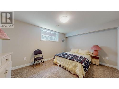 2130 Lawrence Avenue, Penticton, BC - Indoor Photo Showing Bedroom