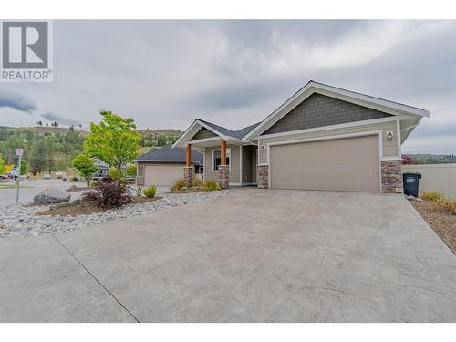 2130 Lawrence Avenue, Penticton, BC - Outdoor