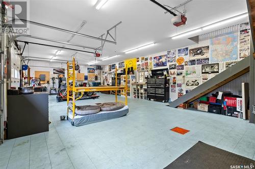 358 Pine Drive, Buckland Rm No. 491, SK - Indoor Photo Showing Garage
