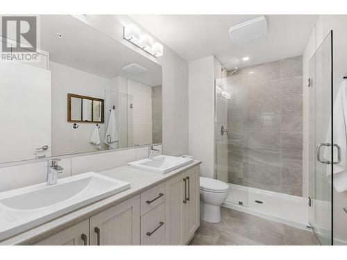 4380 Lakeshore Road Unit# 208, Kelowna, BC - Indoor Photo Showing Bathroom