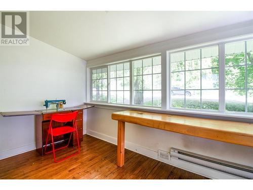 129 Maple Street, Revelstoke, BC - Indoor Photo Showing Other Room