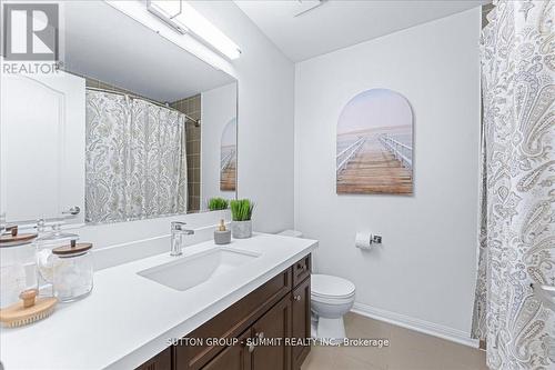 26 Ganton Heights, Brampton, ON - Indoor Photo Showing Bathroom
