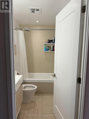 2603 - 88 Scott Street, Toronto, ON - Indoor Photo Showing Bathroom