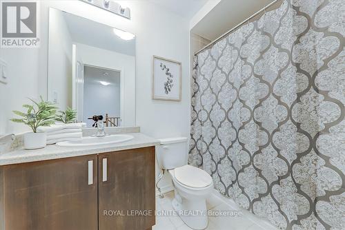 1400 Coral Springs Path, Oshawa, ON - Indoor Photo Showing Bathroom