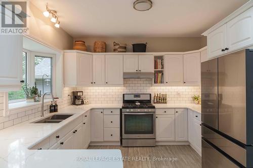 19 Dorena Crescent, South Bruce Peninsula, ON - Indoor Photo Showing Kitchen With Double Sink