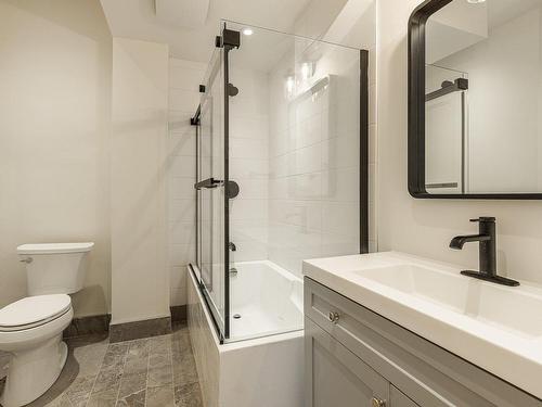 Salle de bains - 454 Av. Victoria, Westmount, QC - Indoor Photo Showing Bathroom