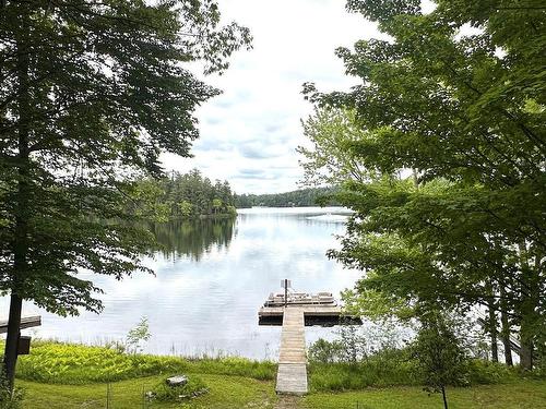 Bord de l'eau - 16 Ch. Watson, Val-Des-Monts, QC - Outdoor With Body Of Water With View