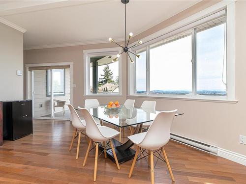 3363 Ravenwood Rd, Colwood, BC - Indoor Photo Showing Dining Room