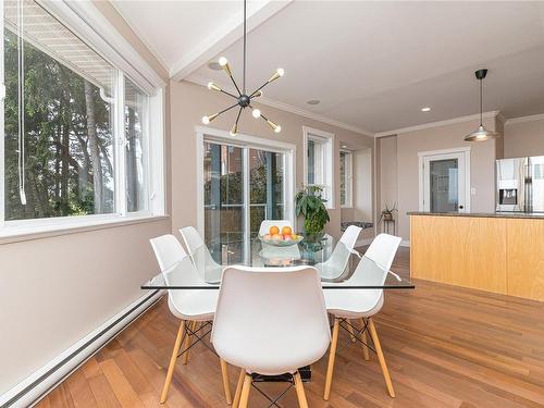 3363 Ravenwood Rd, Colwood, BC - Indoor Photo Showing Dining Room