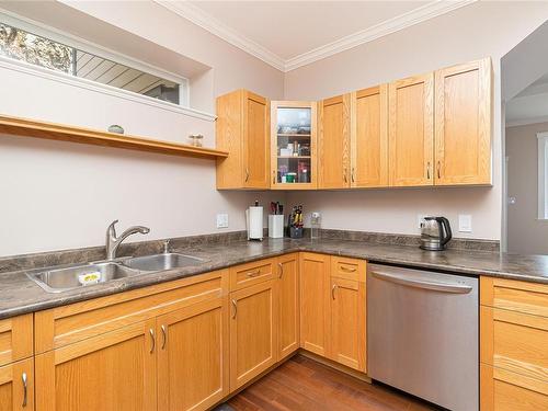 3363 Ravenwood Rd, Colwood, BC - Indoor Photo Showing Kitchen With Double Sink