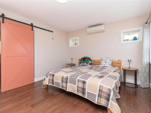3363 Ravenwood Rd, Colwood, BC - Indoor Photo Showing Bedroom