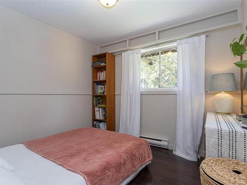 3340 Betula Pl, Colwood, BC - Indoor Photo Showing Bedroom