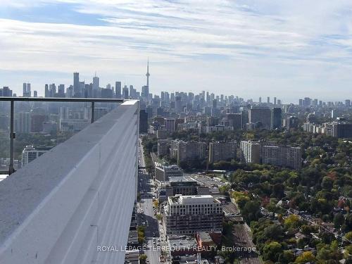2109-2221 Yonge St, Toronto, ON - Outdoor With View