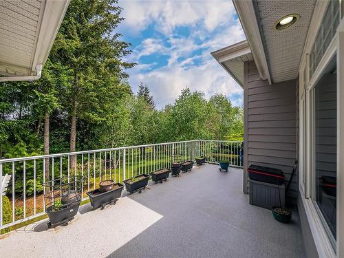 1355 Gambier Pl, Parksville, BC - Outdoor With Exterior
