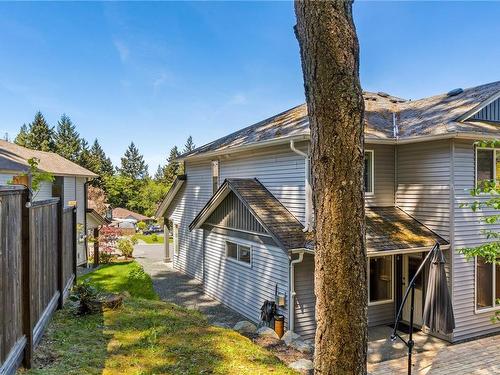 129 Grace Pl, Nanaimo, BC - Outdoor With Exterior