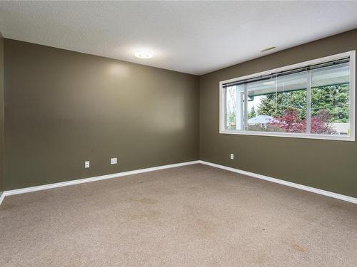 1485 10Th St East, Courtenay, BC - Indoor Photo Showing Other Room