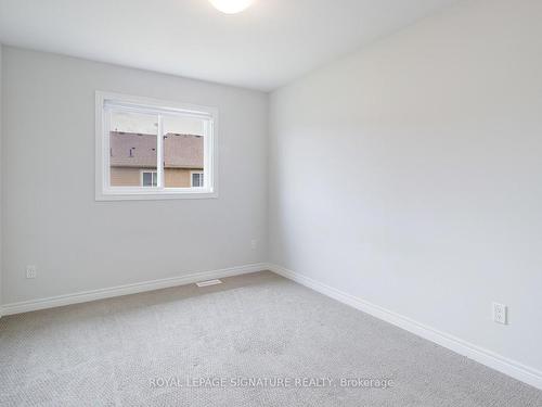 121 Sunflower Pl, Welland, ON - Indoor Photo Showing Other Room