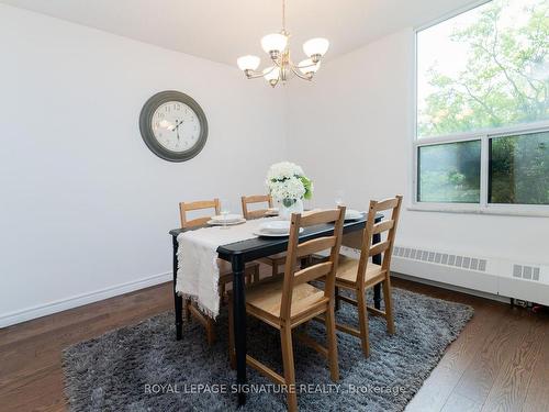 R1-4-60 Pavane Linkway, Toronto, ON - Indoor Photo Showing Dining Room