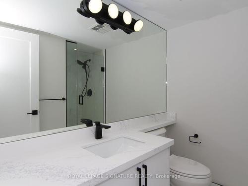 1609-219 Fort York Blvd, Toronto, ON - Indoor Photo Showing Bathroom