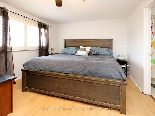 1 Gloucester Pl, Brampton, ON - Indoor Photo Showing Bedroom