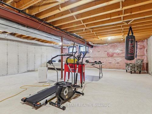 18 South Coast Circ, Fort Erie, ON - Indoor Photo Showing Basement