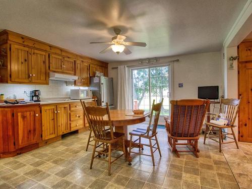 Kitchen - 307 Ch. Ridge, Hinchinbrooke, QC - Indoor