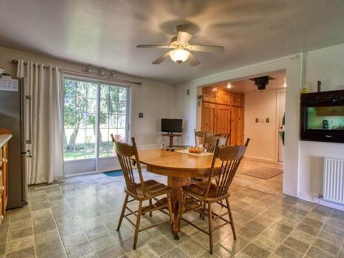 Kitchen - 307 Ch. Ridge, Hinchinbrooke, QC - Indoor Photo Showing Dining Room