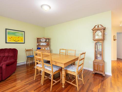 Salle Ã  manger - B-7 Rue Ste-Angélique, Vaudreuil-Dorion, QC - Indoor Photo Showing Dining Room