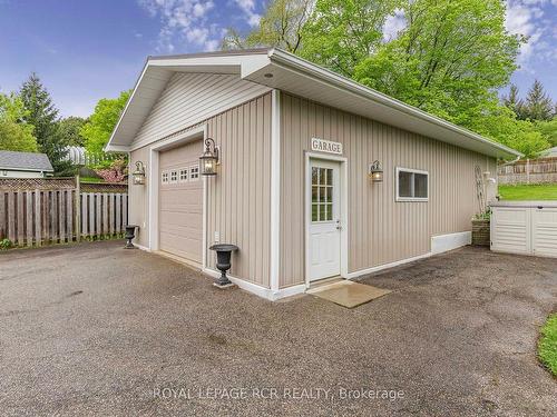 19306 Holland Landing Rd, East Gwillimbury, ON - Outdoor With Exterior