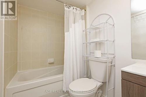 633 - 600 Fleet Street, Toronto, ON - Indoor Photo Showing Bathroom
