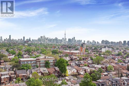 250 Saint Clarens Avenue, Toronto, ON - Outdoor With View