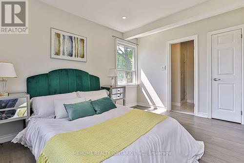 34 Merryfield Drive, Toronto, ON - Indoor Photo Showing Bedroom