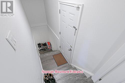 34 Merryfield Drive, Toronto, ON - Indoor Photo Showing Other Room