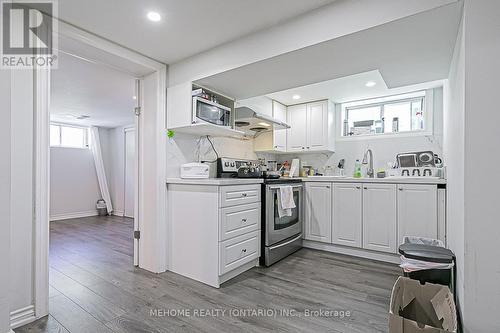 34 Merryfield Drive, Toronto, ON - Indoor Photo Showing Kitchen