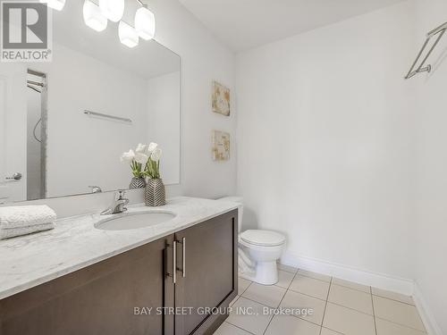 1008 Sherman Brock Circle, Newmarket, ON - Indoor Photo Showing Bathroom