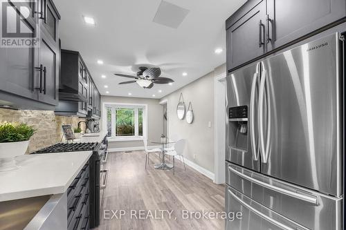 20 Dods Drive, Caledon, ON - Indoor Photo Showing Kitchen With Upgraded Kitchen