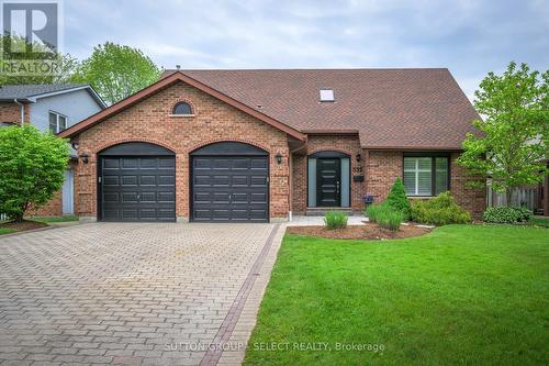 532 Jeffreybrook Drive, London, ON - Outdoor With Facade