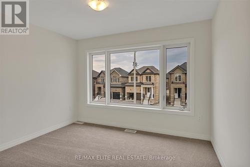 811 Griffin Trail, Peterborough, ON - Indoor Photo Showing Other Room