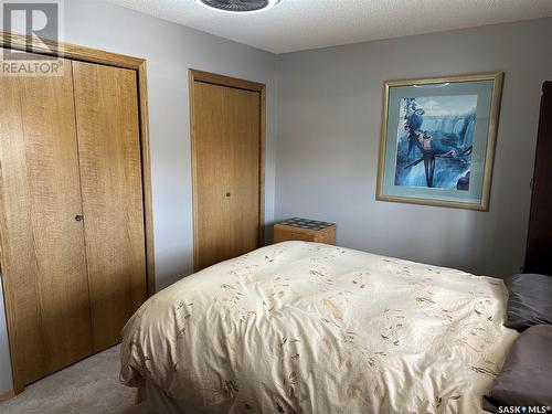 101 453 Walsh Trail, Swift Current, SK - Indoor Photo Showing Bedroom