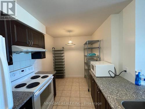 1607 - 88 Grangeway Avenue, Toronto, ON - Indoor Photo Showing Kitchen