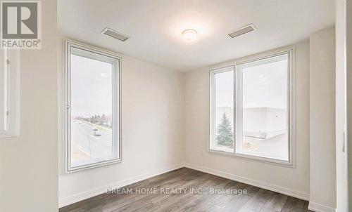 322 - 3401 Ridgeway Drive, Mississauga, ON - Indoor Photo Showing Other Room