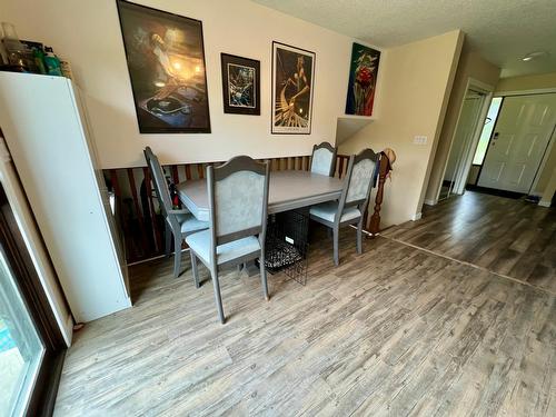 602 Centre Avenue, Castlegar, BC - Indoor Photo Showing Dining Room