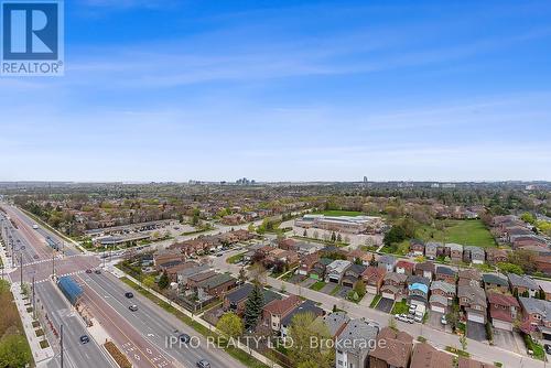 1607 - 7950 Bathurst Street, Vaughan, ON - Outdoor With View