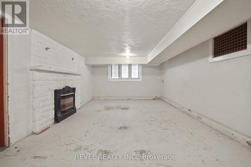 102 Blake Street, Barrie, ON - Indoor Photo Showing Basement