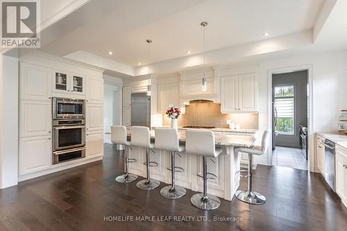 7263 Second Line W, Mississauga, ON - Indoor Photo Showing Kitchen With Upgraded Kitchen